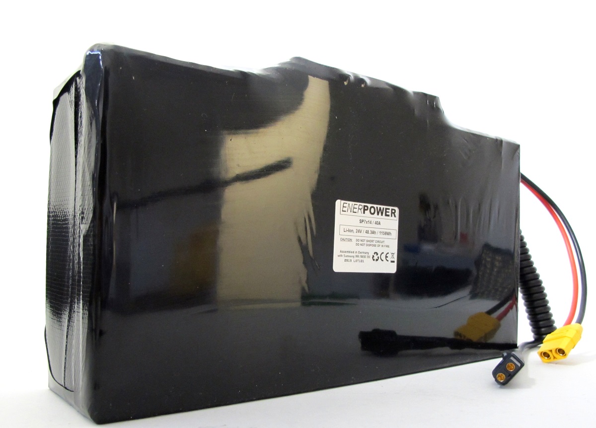 Softpack-Akku 24V 50Ah BMS 40A XLR-3 mit 50E (1200Wh) SB50