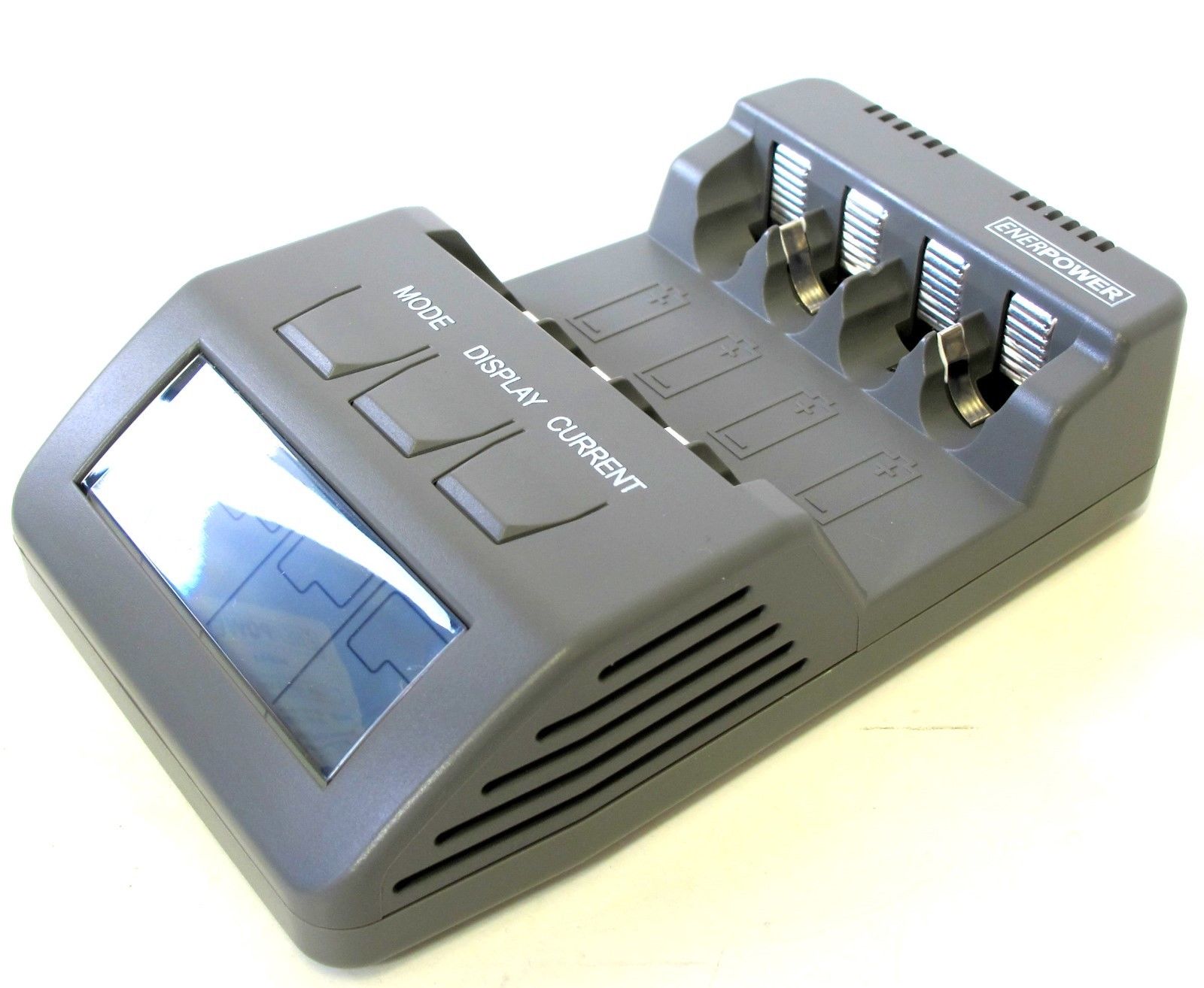 ENERpower BT-C700 Intelligentes Ladegerät für 4 AA/AAA NIMH/NiCd Akkus 1,2V