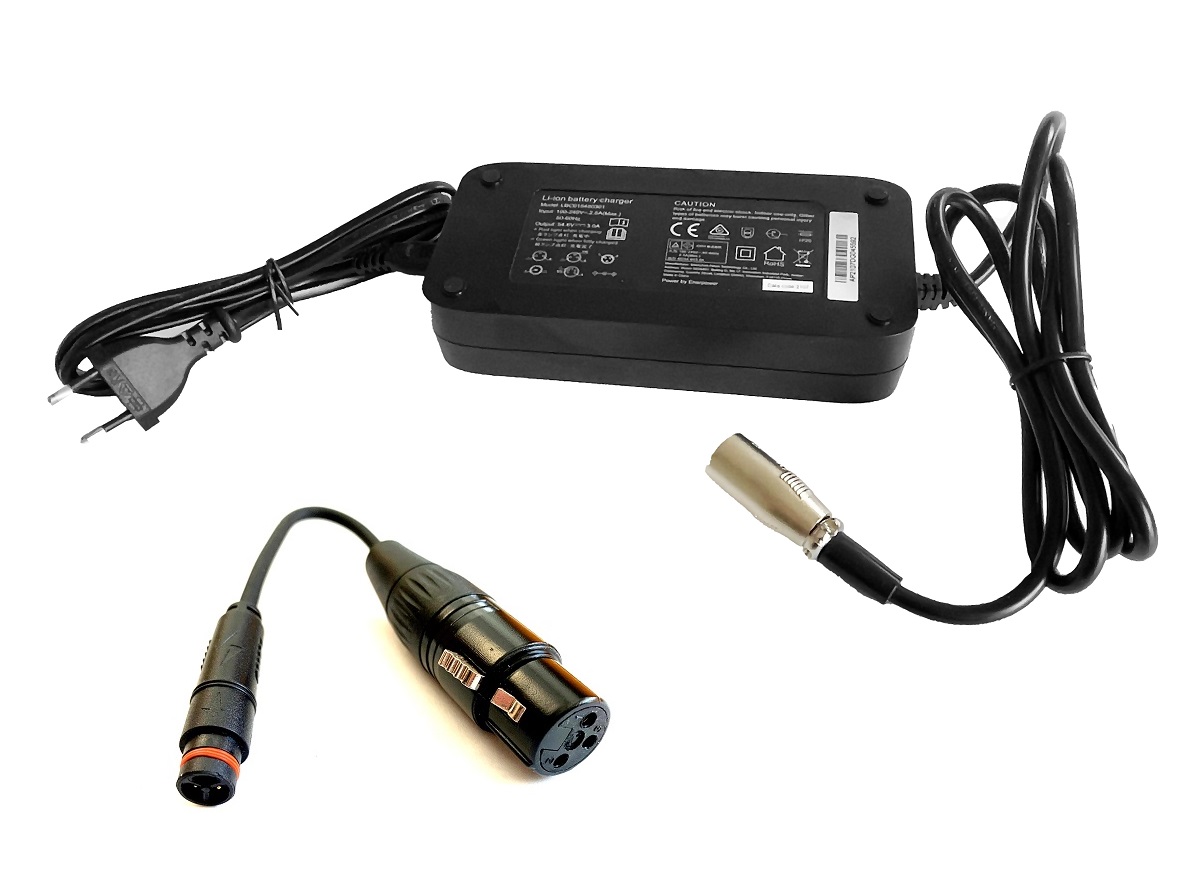 UDX Ladegerät 54,6V 3A (150 Watt) ohne Lüfter (CB, GS) für 48V mit Zenith 3-Pins