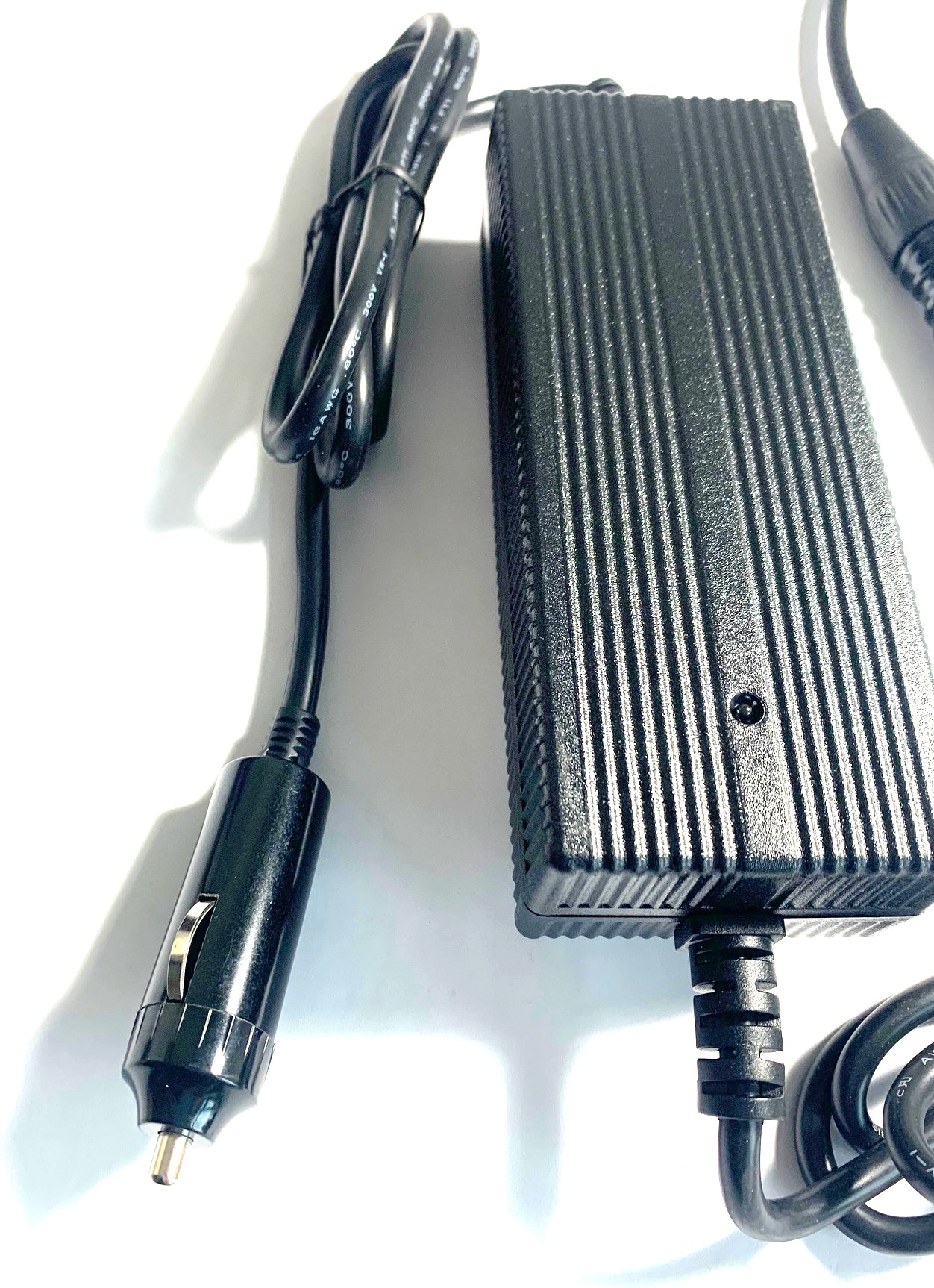 2A DC-DC 12V-24V Ladegerät (42V) für KickScooter Air T15 / D18 / D28 DC+ 