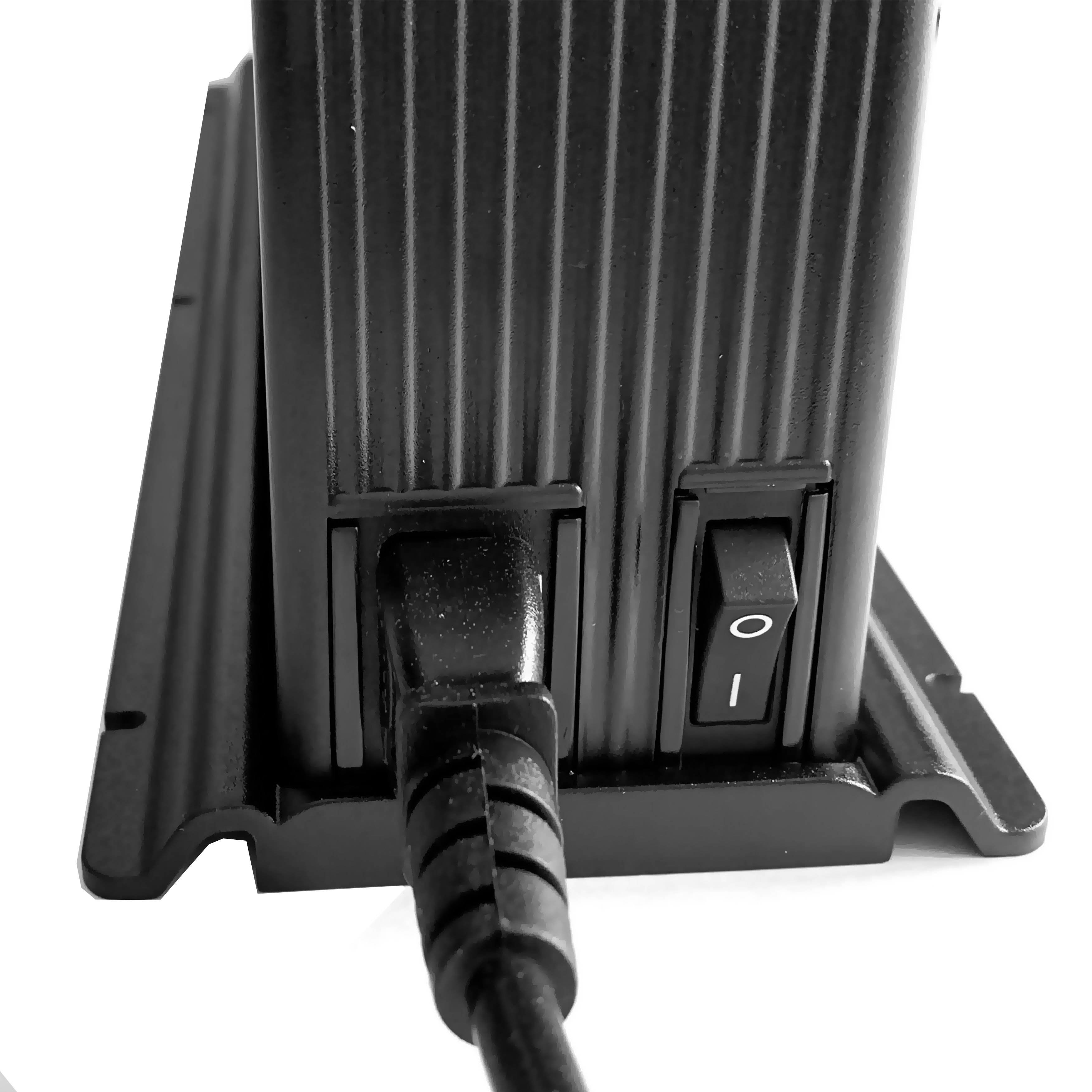 30A 29,4V Charger for 24V Li-Ion Batteries 900 Watt Charging Status