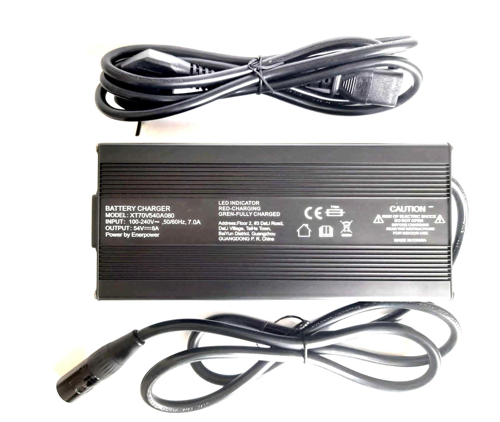 8A Ladegerät XT70 54V 432 Watt für 48V LiFePo4 Akkus Aktiver Lüfter