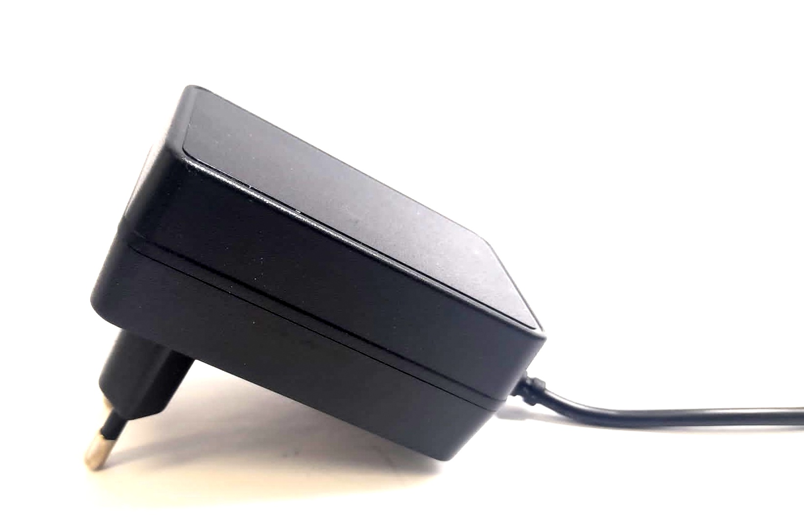 Netzteil 12V  2A Ausgang (24W) 5.5 x 2,1 mm EU für Tivoli Audio Pal / Pal+